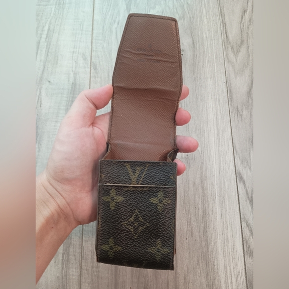 LOUIS VUITTON Etui Cigarette Case Monogram Accessory - Picture 7 of 10
